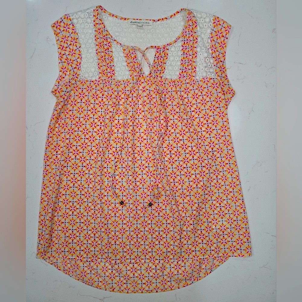 Daniel‎ Rainn Cap Sleeve Geometric BoHo Embroidered Blouse Winter HolidaySize XS